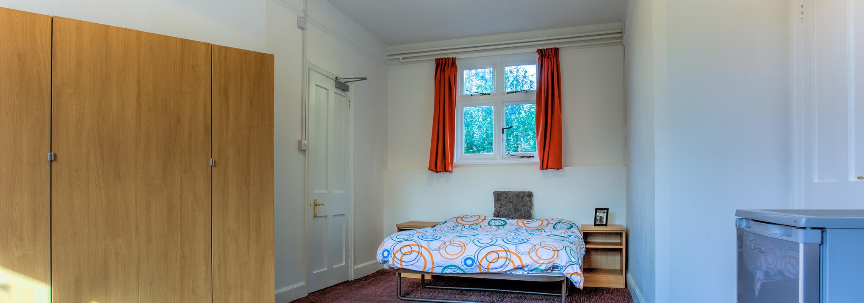 En-suite room with double bed 